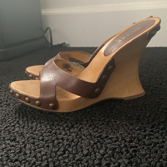 Wedges - Picture 4 of 9